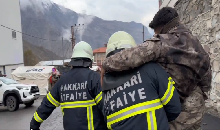 Hakkaride nefes kesen deprem ve yangın tatbikatı