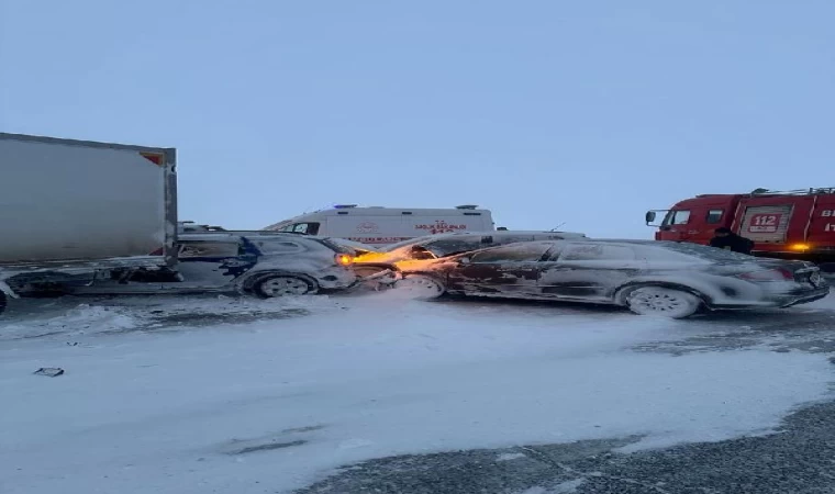 Iğdır’a ilk kar yağdı, Ardahan beyaza büründü, Kars’ta yollar kapandı