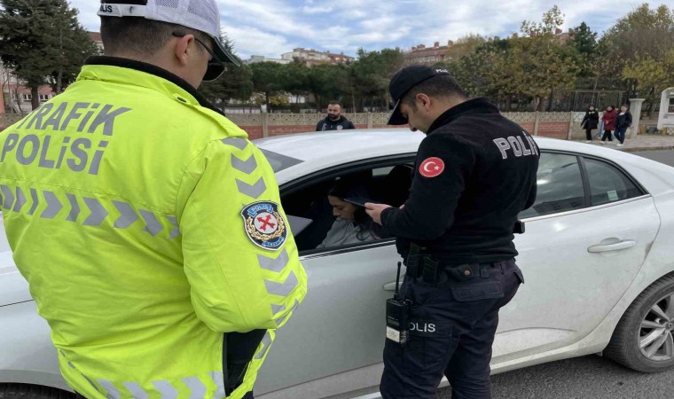 İl genelinde eş zamanlı trafik denetimi gerçekleştirildi