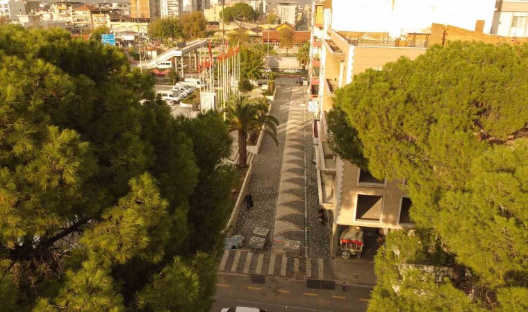 İncirliovanın en işlek caddesi yenilendi