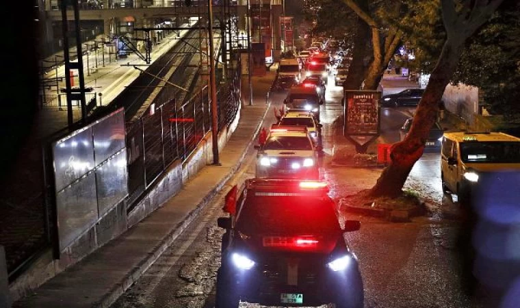 İstanbul’da ’şehitlerimiz ve Filistin için yola çık’ konvoyu düzenlendi