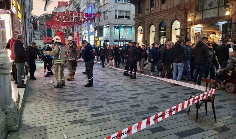 İstiklal Caddesinin bir bölümü doğalgaz kaçağı nedeniyle kapatıldı