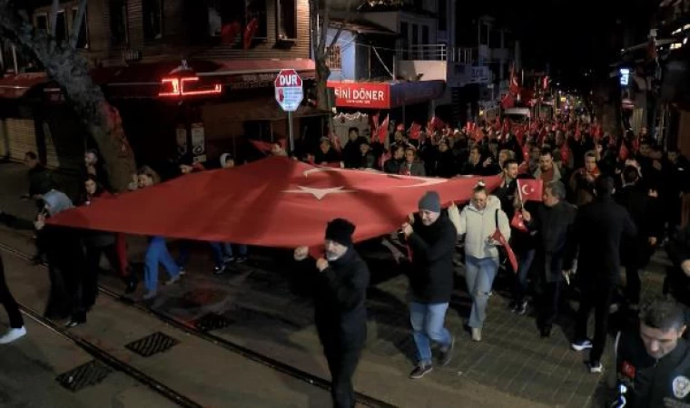 İYİ Parti’den Bursa’da şehitler için yürüyüş