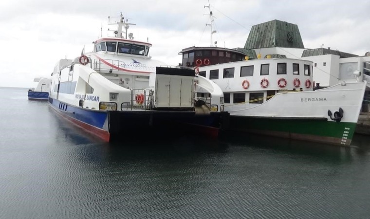 İzmirde deniz ulaşımı iptal