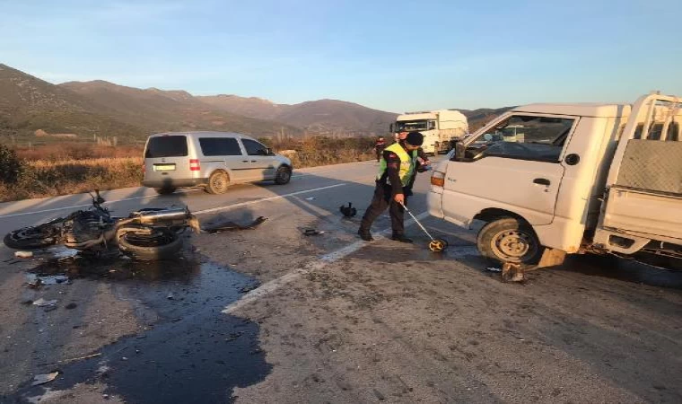 İznik’te, kamyonete çarpan motosikletli öldü