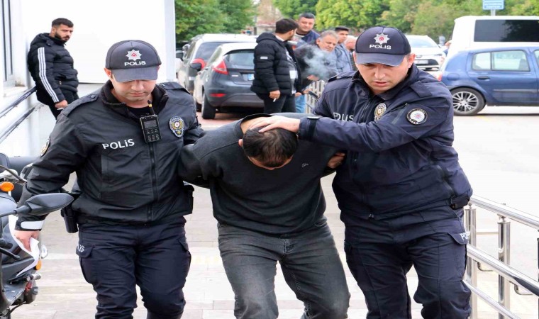 Kaçmak için polis memurunun parmağını kıran suç makinesi tutuklandı