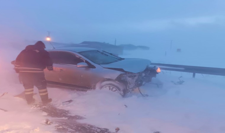 Karsta trafik kazası: 1 ölü, 6 yaralı