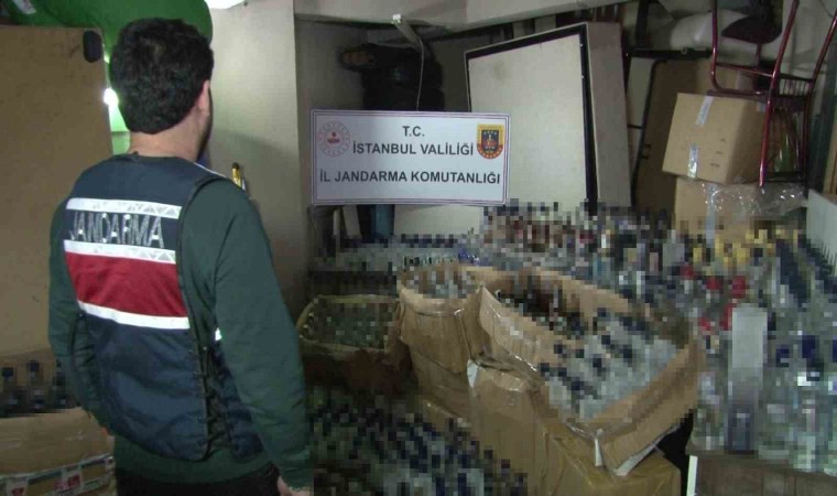 Kartalda jandarma ekipleri 5 bin 750 litre sahte alkol ele geçirdi