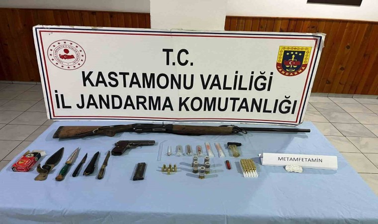 Kastamonuda 7 kişi uyuşturucu ile yakalandı