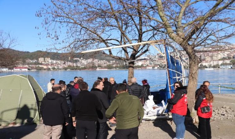 Kayıp denizcileri arama çalışmaları 25’inci gününde; aileleri de nöbette