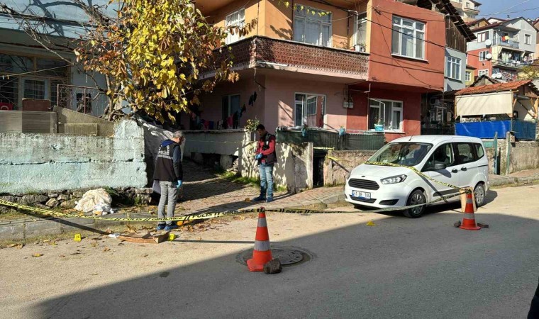 Kocaelide bir şahıs göğsünden bıçaklandı