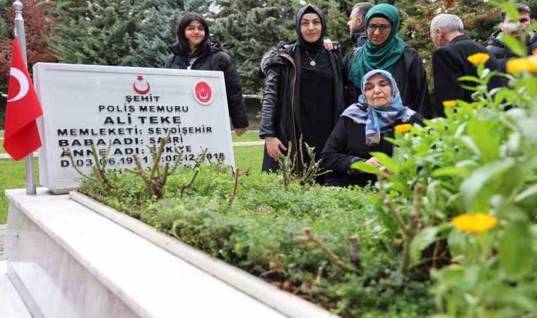 Konyada şehit polis Ali Teke anısına lokma dağıtıldı