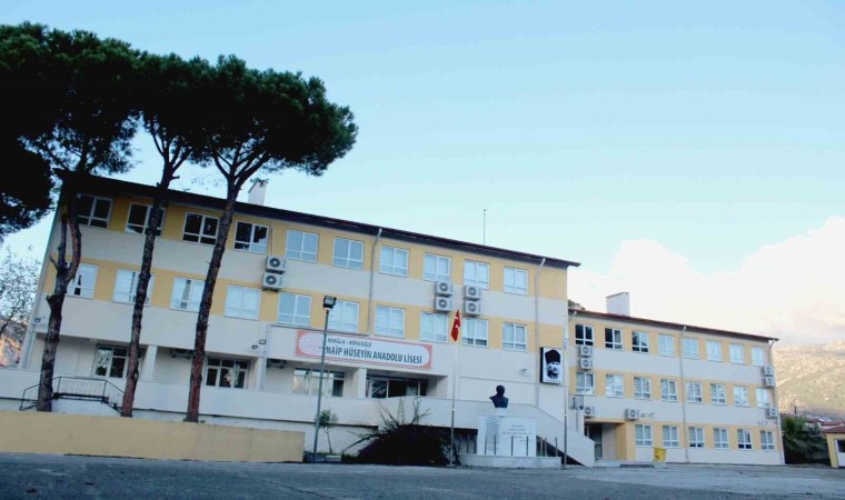 Köyceğiz Naip Hüseyin Anadolu Lisesi yenilendi