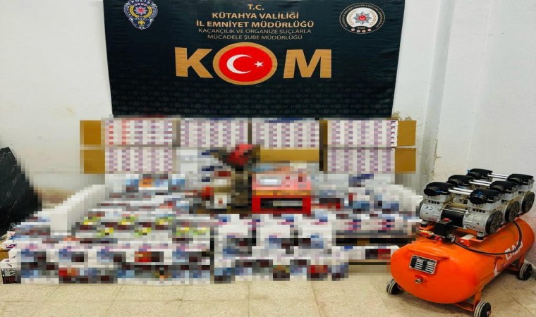 Kütahyada kaçak sigara operasyonu: 108 bin 200 adet makaron ele geçirildi