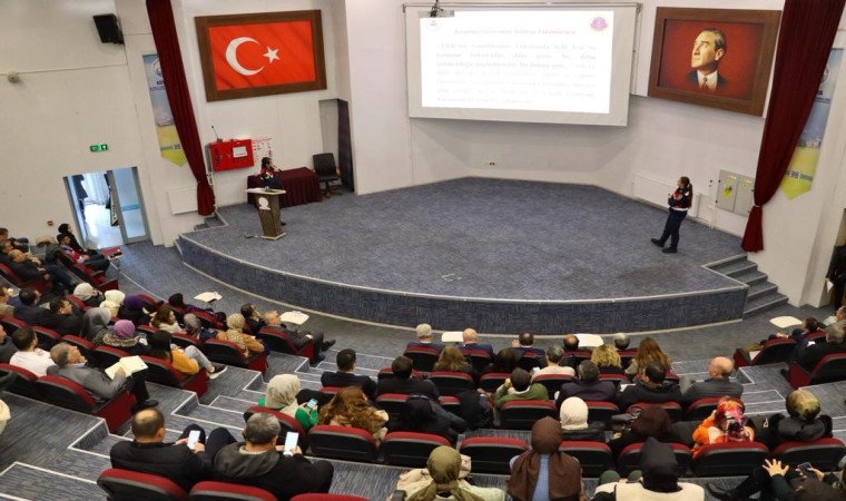 Kütahyada Okul Müdürleri ve Rehber Öğretmenlere seminer