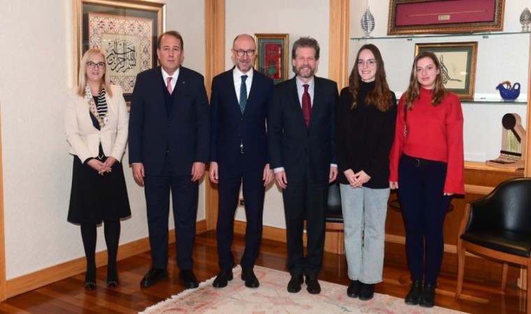 Kuzey Makedonya Cumhuriyeti Büyükelçisi Manasijevski ve Karacandan Rektör Erdala ziyaret