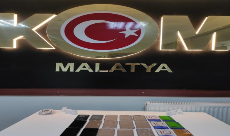 Malatyada 21 adet kaçak cep telefonu ele geçirildi