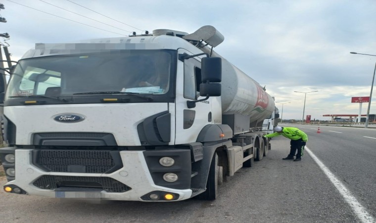 Manisa Emniyetinden kış lastiği denetimi