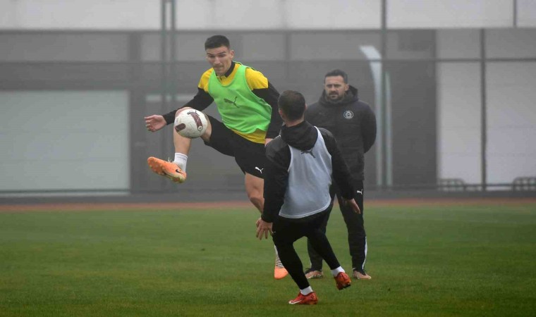 Manisa FKda Şanlıurfaspor maçı hazırlıkları sürüyor