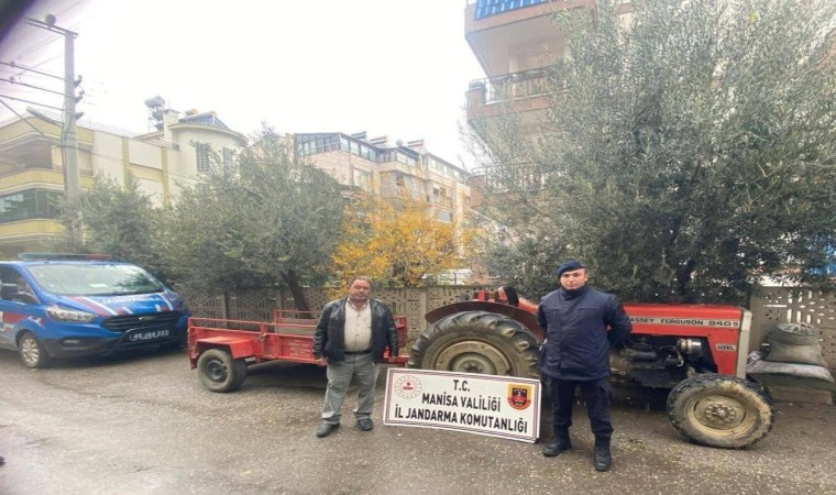 Manisada çalınan traktörü jandarma buldu