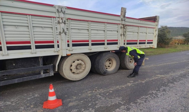 Manisada kış lastiği denetimi