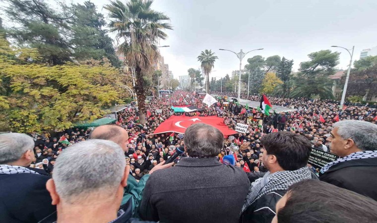 Memur-Senden Şanlıurfada “Filistine Özgürlük Yürüyüşü”