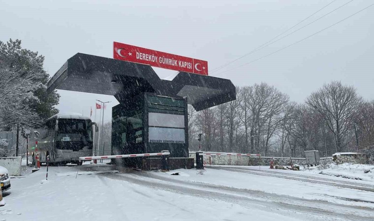 Meteoroloji uyarmıştı: Kırklarelinin yüksek kesimlerinde kar etkili oluyor