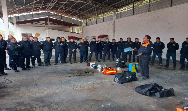 Muğla Büyükşehir İtfaiyesine kimyasal tehlikeler eğitimi verildi