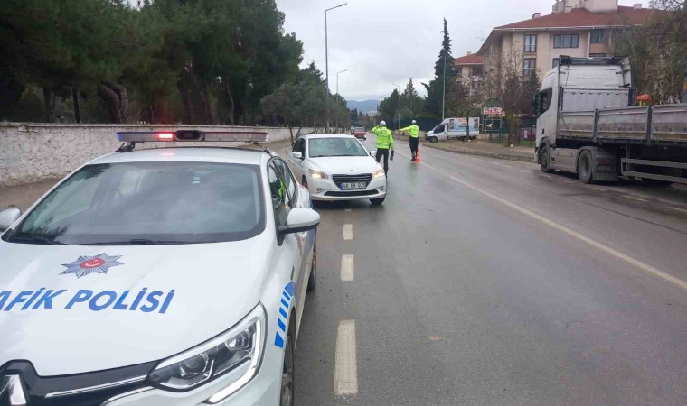 Muğlada yeni yıl öncesi trafik denetimleri artırıldı