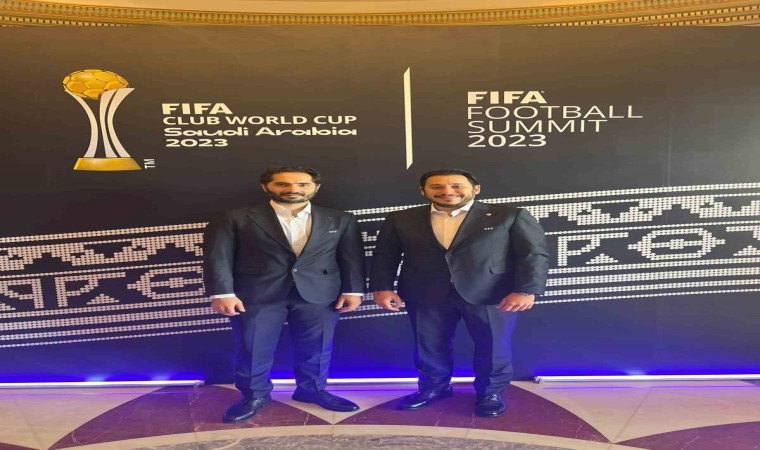 Mustafa Eröğüt ve Hamit Altıntop, FIFA Futbol Zirvesine katıldı