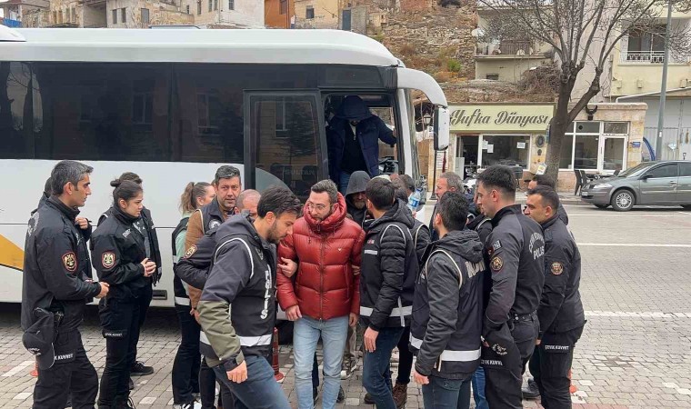 Nevşehirde noter aracılığıyla rüşvet operasyonunda 8 kişi tutuklandı