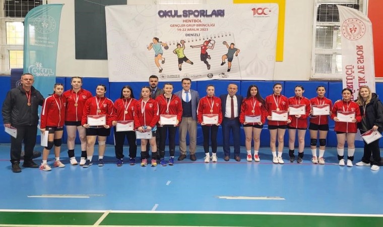 Okul sporları hentbolda yarı finalistler belli oldu