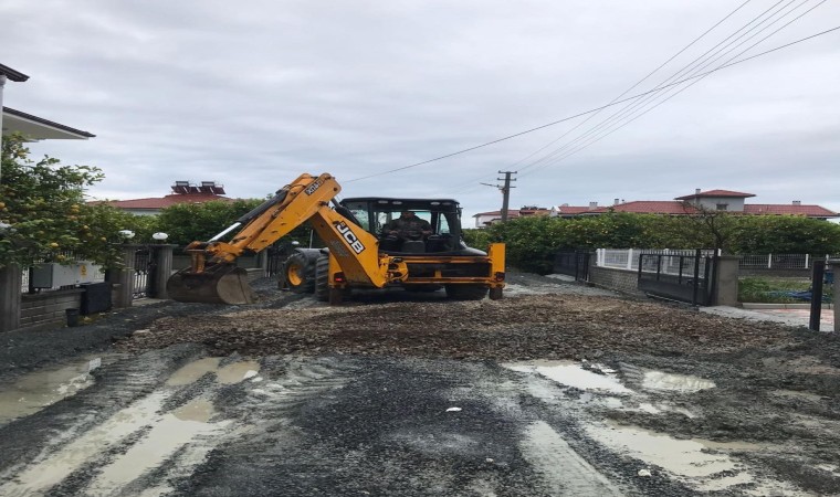 Ortacada yollar bakıma alındı