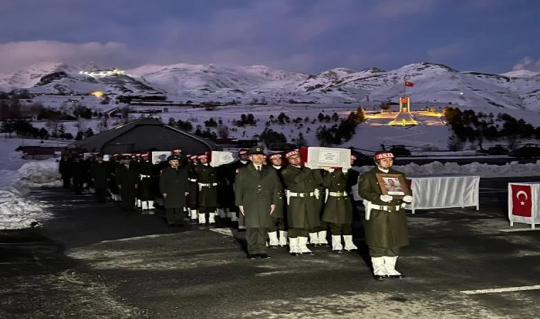 Pençe-Kilit şehitleri, Hakkari’deki törenin ardından memleketlerine uğurlandı