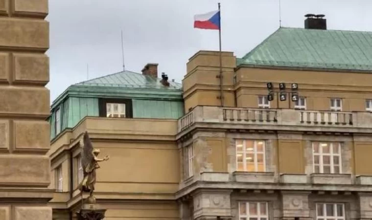 Prag’da 15 kişiyi öldüren saldırganın iki farklı cinayeti daha işlemiş olabileceği açıklandı