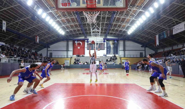 Sakarya Büyükşehir Basket Etimetsgutu ağırlıyor