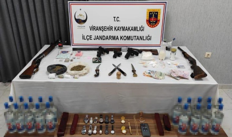 Şanlıurfada uyuşturucu operasyonu: 8 gözaltı