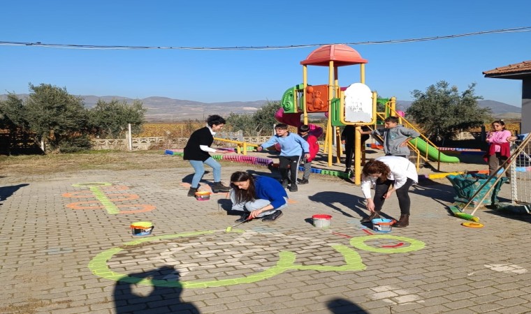 Sarıgölde geleneksel çocuk oyunları okul bahçesinde yaşatılıyor