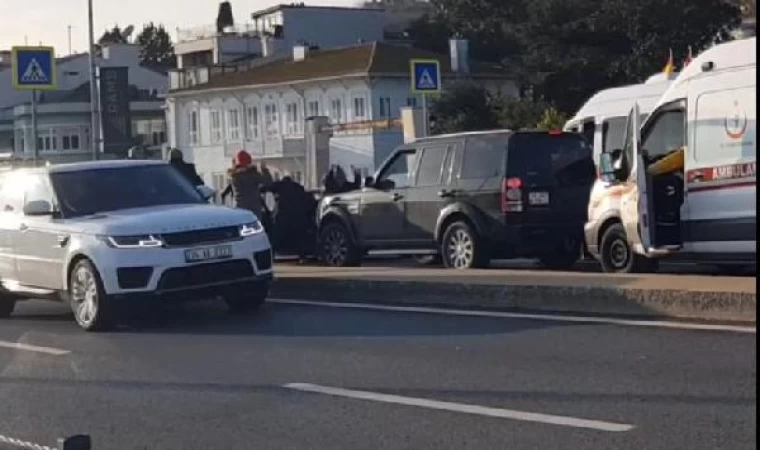 Sarıyer’de yol isteyen ambulansa aldırmadan dakikalarca tartıştılar