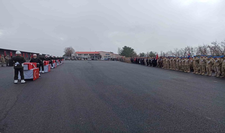 Şehitler törenle memleketlerine uğurlandı