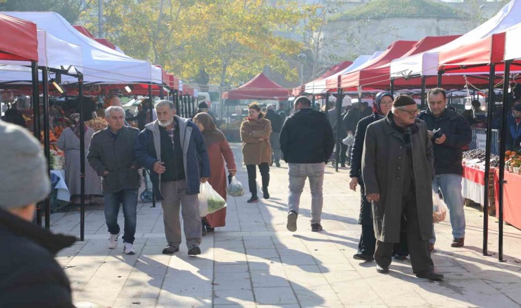 Şehzadelerin ilk butik pazarı vatandaşlardan tam not aldı