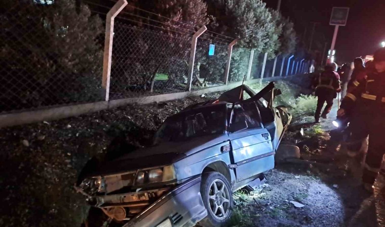 Sökede trafik kazası: Biri çocuk 7 yaralı