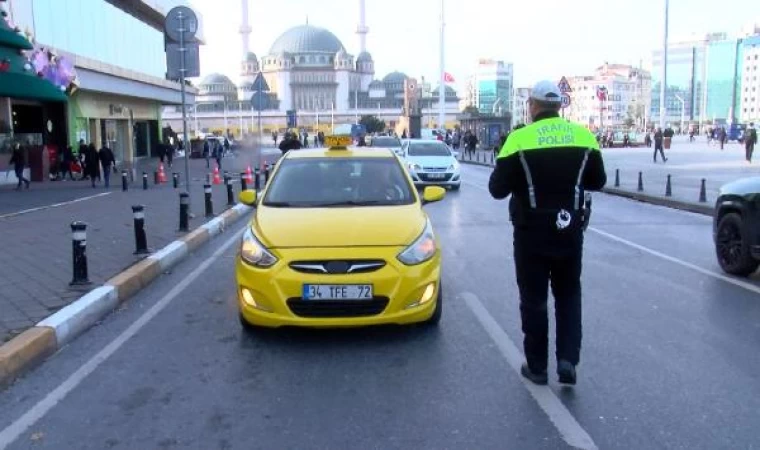 Taksim’de taksilere yönelik denetim