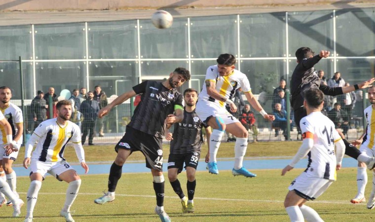 TFF 3.Lig 1.Grup: Talasgücü Belediyespor:3 - Malatya Arguvanspor: 0