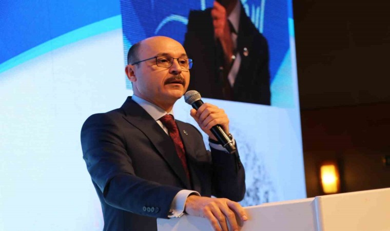 Türk Eğitim-Sen Genel Başkanı Geylan: “Okul ve öğretmenin rol ve işlevi, başka hiçbir unsura devredilemez”