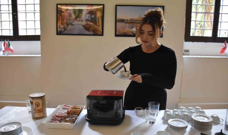 Türk kahvesinin kokusu farklı kıtalara yayıldı