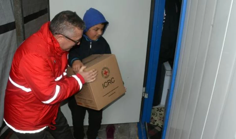 Türk Kızılay’dan, 1 milyon 200 bin depremzedeye kışlık yardımı