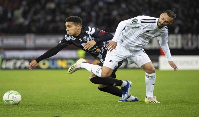 UEFA Avrupa Konferans Ligi: Lugano: 0 - Beşiktaş: 1 (İlk yarı)