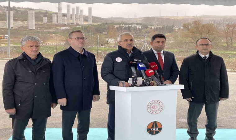 Ulaştırma ve Altyapı Bakanır Uraloğlu, “Nakkaş-Başakşehir Kesimindeki çalışmaları 2026 yılında tamamlamayı hedefliyoruz”