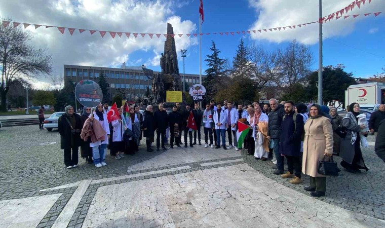 Uşakta sağlık çalışanları Filistin için sessiz yürüyüş yaptı